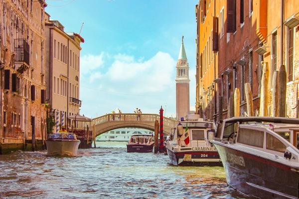 威尼斯7月起向遊客徵收「入城稅」 過度觀光問題日漸嚴重