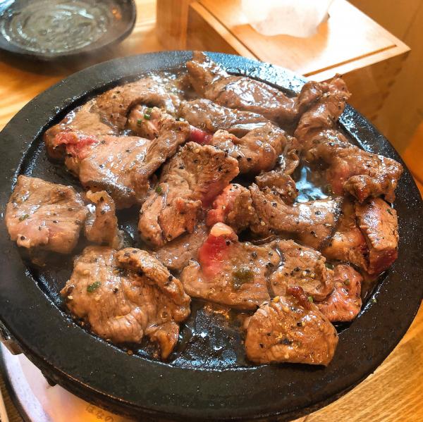 弘大日式家庭料理 一餐吃盡火鍋／燒肉／刺身！