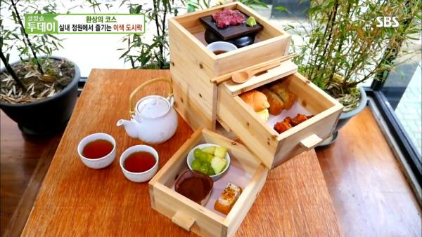 首爾日系茶屋咖啡店 精緻小木盒下午茶！