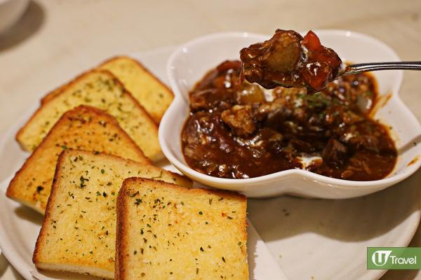 石垣島必試美食5大推介 人氣吞拿魚專門店 - 吞拿魚專門店 Hitoshi (まぐろ専門居酒屋 ひとし) 本店 地址﹕沖縄県石垣市新栄町15-8 聯絡電話﹕0980-83-9610 營業時間﹕17:0