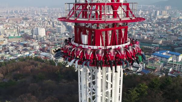 韓國最高跳樓機 時速124公里急墜30層樓！
