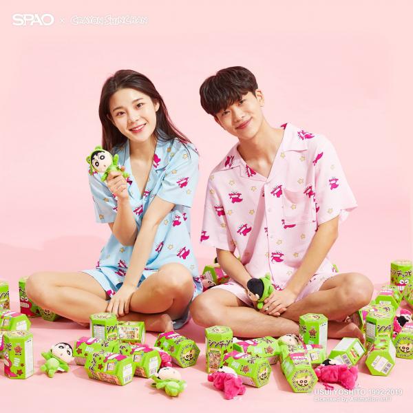 鱷魚山睡衣 藍色 / 粉紅色(未有價錢)