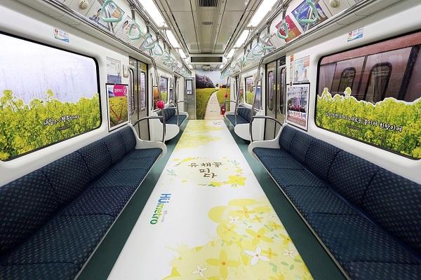 韓國推出櫻花&油菜花主題車卡 期間限定櫻花列車！