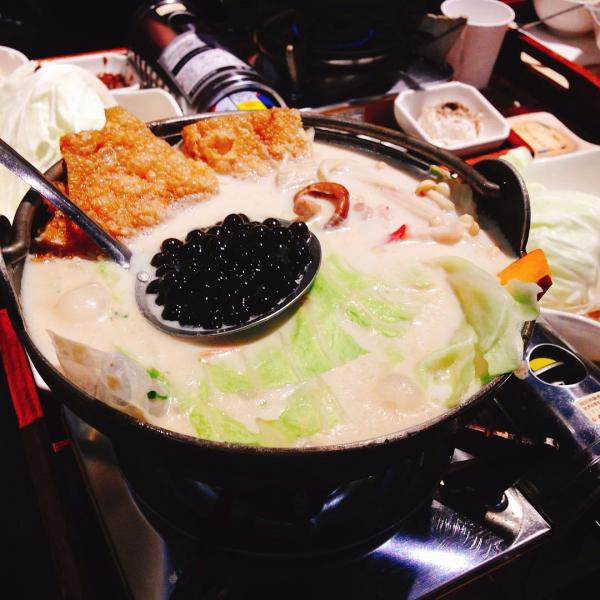 台灣春水堂分店隱藏版菜單 珍奶火鍋你吃過嗎？