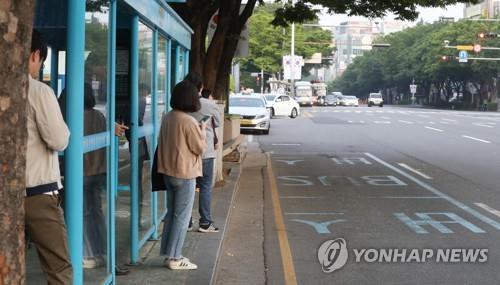 韓國巴士工會與政府於罷工前達至協商 首爾避過災難性交通癱瘓！
