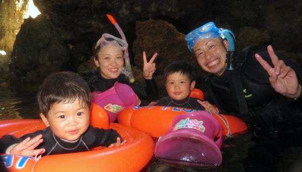 沖繩親子景點 青之洞窟