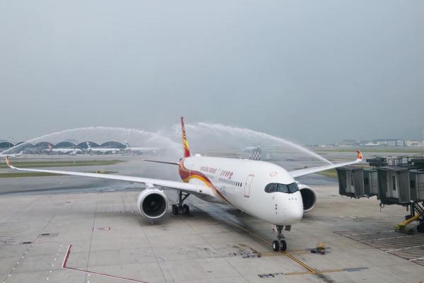 香港航空多班飛抵東京成田機場客機發現零件遺失 成田機場：事件並不尋常