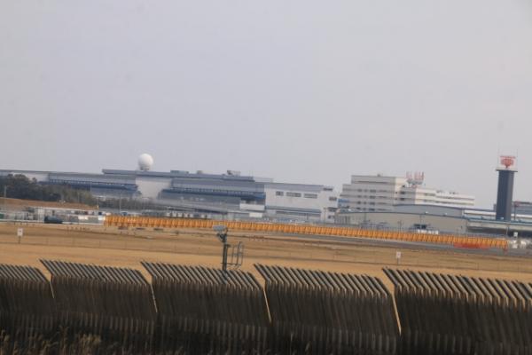 香港航空多班飛抵東京成田機場客機發現零件遺失 成田機場：事件並不尋常
