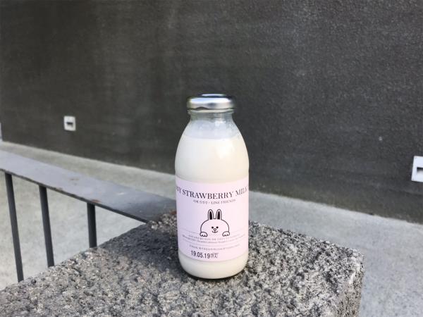 韓國咖啡店聯乘LINE FRIENDS 熊大DIY奶茶套裝！