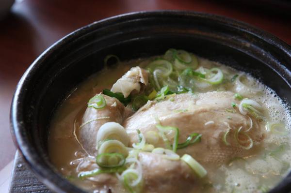 韓國通貨膨脹物價持續上升 韓國人﹕連蔘雞湯也快吃不起了！