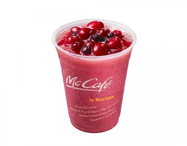 日本夏日必飲！ 麥當勞McCafe推出雜莓沙冰