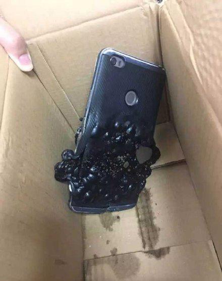 慎入！疑再出現手機自燃意外 褲袋內爆燃致二級燒傷！