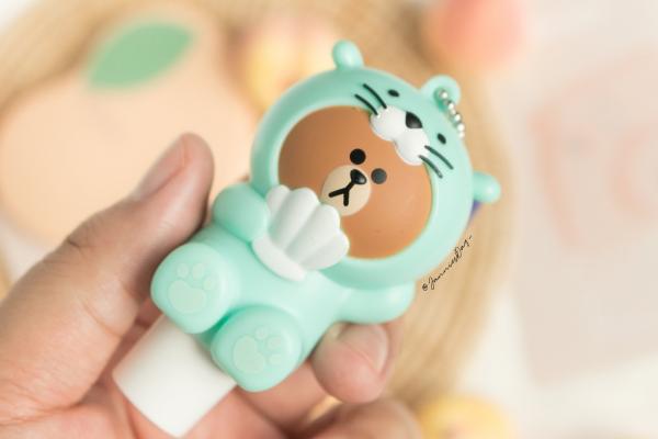 授權轉載﹕FB@Janniesday 泰國NIVEA聯乘LINE FRIENDS潤唇膏系列 熊大化身可愛小水獺!