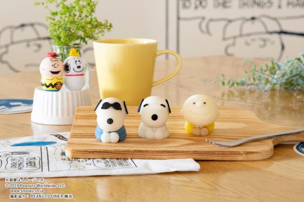 日本Snoopy、Charlie Brown造型和菓子
