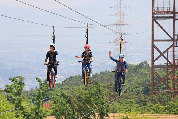 韓國全新極運動體驗進駐主題公園 全國首個超驚險高空單車！