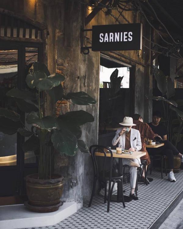 150年歷史修船廠變身曼谷Cafe 在Sarnies品嚐咖啡感受歲月痕跡！