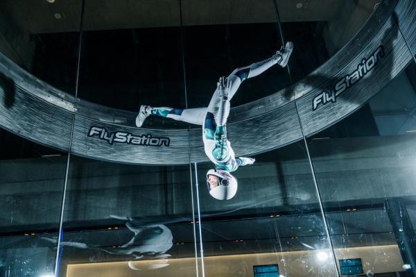 韓國10米高室內跳傘體驗 《Running Man》光洙也曾挑戰！