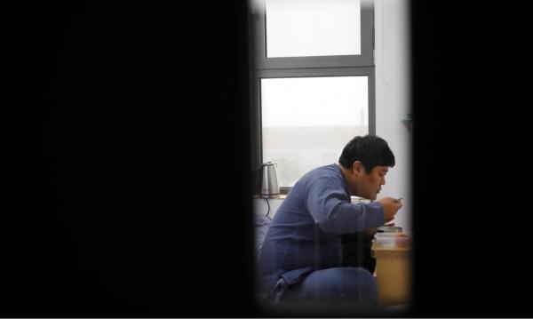 韓國新興模擬監獄體驗 與世隔絕只求減壓？