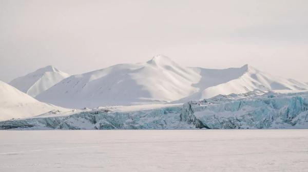透明玻璃屋內觀賞北極星空！ 北歐旅遊公司擬明年於北極開設首間冰屋酒店