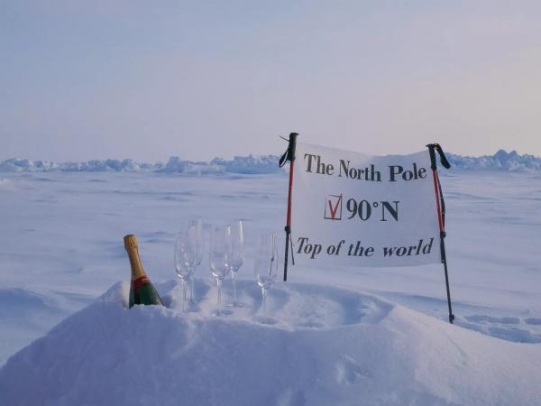 透明玻璃屋內觀賞北極星空！ 北歐旅遊公司擬明年於北極開設首間冰屋酒店
