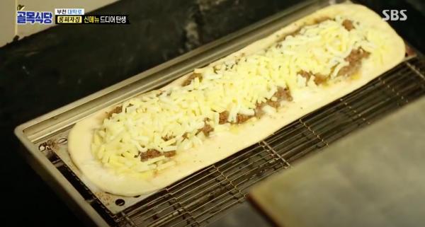 韓國食神為首爾薄餅店設計 全新流心Pizza成熱話！