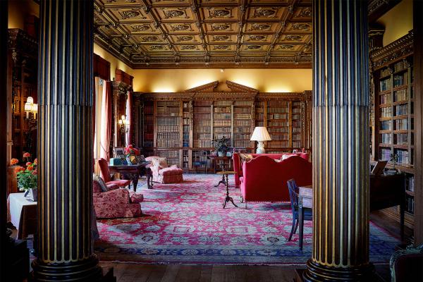 Airbnb限定開放唐頓莊園古堡 平價體驗上流貴族生活