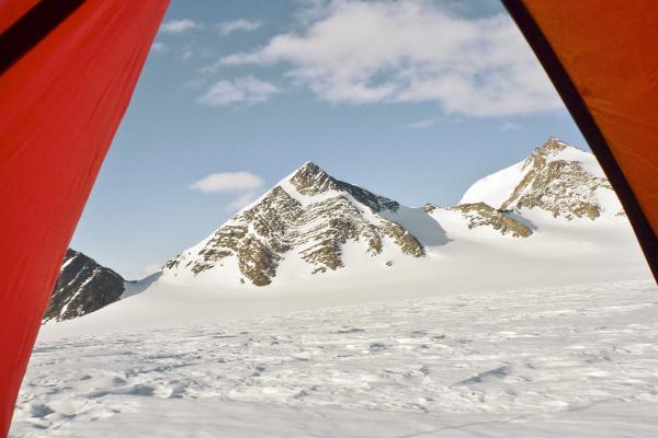 Airbnb招募義工免費環遊南極！ 與科學家一同進行環境保育研究