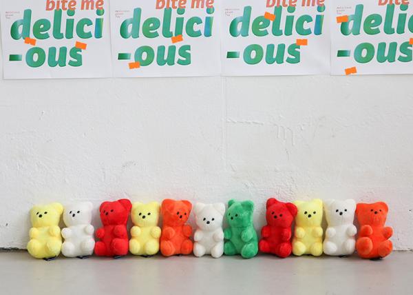 韓國網絡熱爆Gummy Bear造型公仔 放大版5色小熊軟糖！