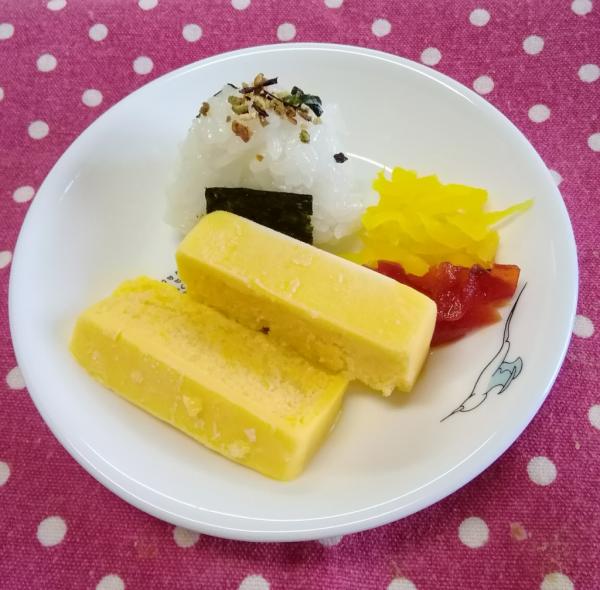 日本新出玉子燒雪條 內藏新奇粒粒碎蛋刨冰