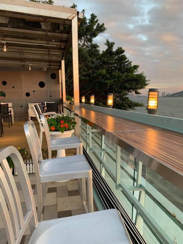 台北地中海風咖啡廳 180度無敵河景+夕陽日落景