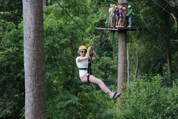 清邁Jungle Flight空中飛索穿梭森林 一家大細由4至80歲都啱玩！