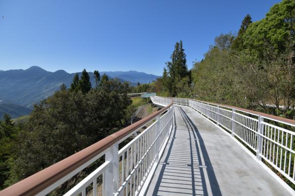 清境高空觀景步道二期開幕 於海拔2000米飽覽壯闊山景