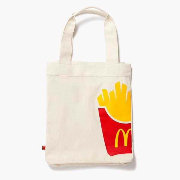 美國新出麥當勞服裝周邊商品 薯條巨無霸變身玩味手袋、冷衫