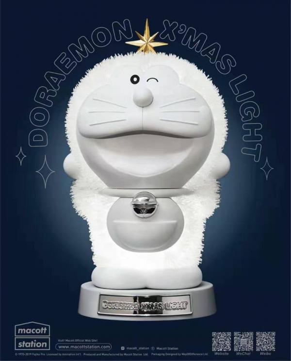 台灣推多啦A夢造型聖誕樹 親手插上人造草/雪白發光款 超吸睛！