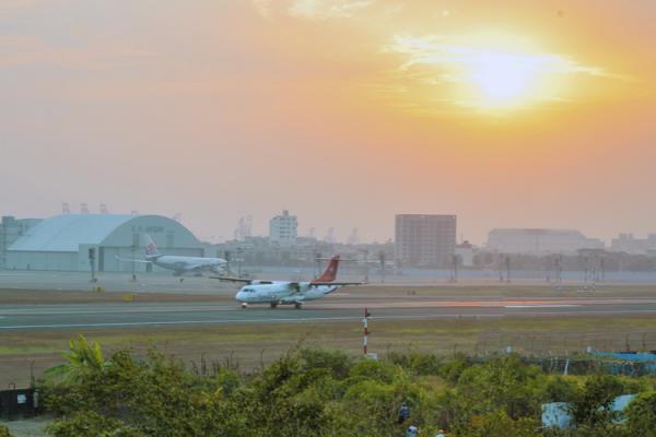 台南小港機場快線1月通車 高雄機場直達台南只需1.5小時！