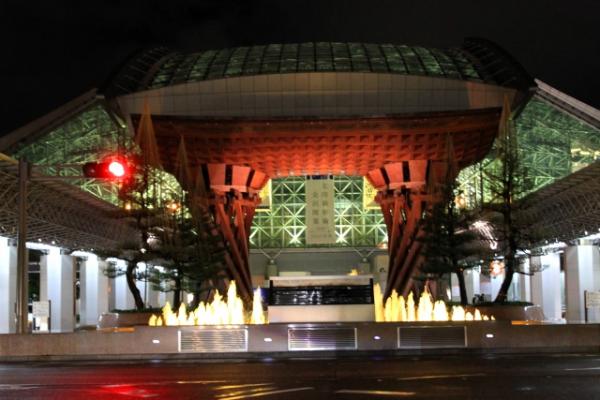 金澤10大景點推薦 兼六園、近江町市場、21世紀美術館、加賀溫泉