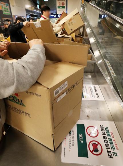 韓國超市正式停止供應包裝用膠紙/繩