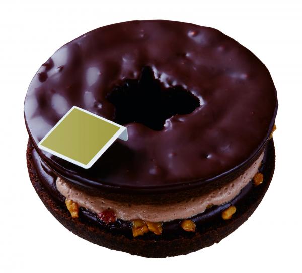 日本Mister Donut與著名甜點大師Pierre Hermé首次合作！將招牌Ispahan、Carrément Chocolat變成冬甩口味