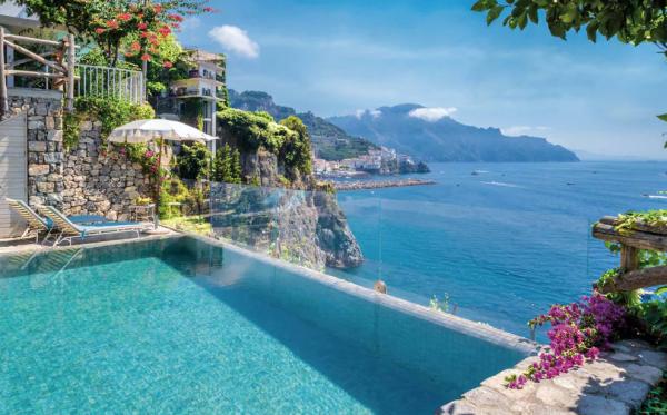 2020年最佳蜜月旅行地排名 峇里島、希臘聖托里尼、大溪地打入10大