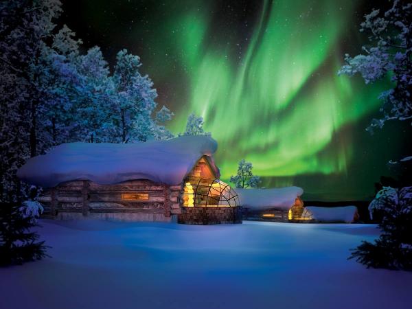 芬蘭玻璃圓頂屋推介 欣賞夢幻極光+滿天星空