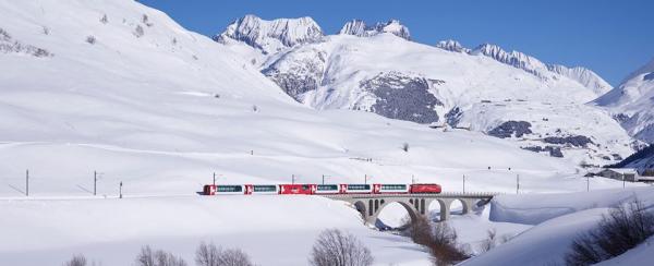 瑞士睇景必搭冰川快車Glacier Express 欣賞阿爾卑斯山絕美雪景