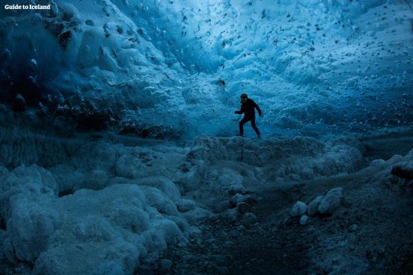 冰島冬季必去景點藍冰洞懶人包
