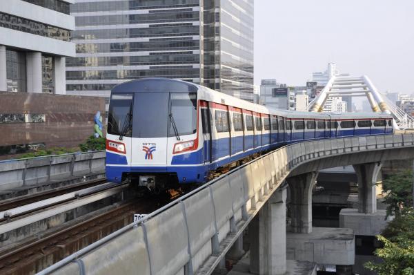 曼谷BTS鄭王橋站今年內開始擴建 將關站至2022年影響遊湄南河交通