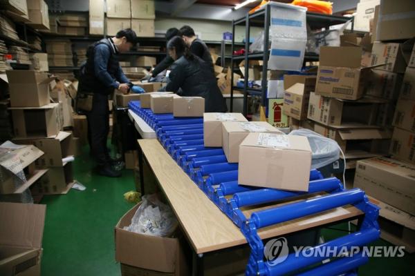 中國禁止輸出口罩原材料 韓國口罩廠或面臨一週內停產危機！