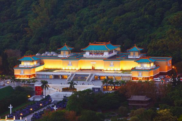 鑽石公主號乘客曾於台北落船觀光 到訪台北車站、101、西門町等景點