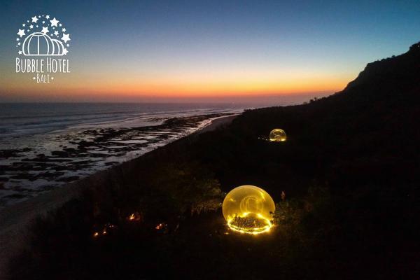 峇里島透明波波屋酒店「Bubble Hotel Bali」 座擁絕美海景/觀賞浪漫星空