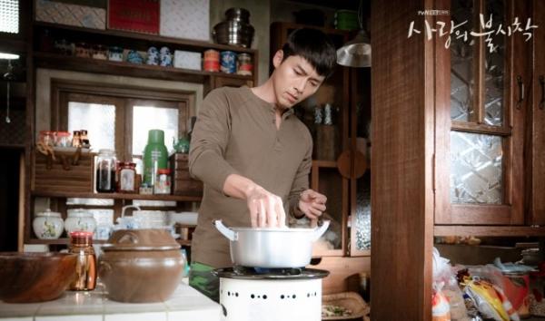 大熱韓劇《愛的迫降》拍攝場景大公開 「北韓村落」成網民打卡熱點！
