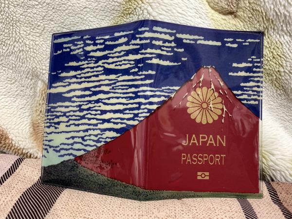 日本富士山透明護照套 封面完美結合！護照秒變富士山風景靚畫
