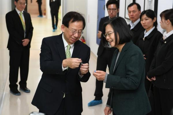台灣公司「高端」開發新冠肺炎病毒疫苗 料最快下半年可試行人體臨床試驗