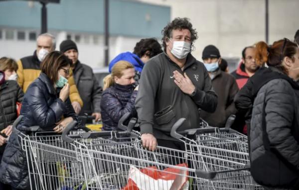 意大利152宗確診11城鎮緊急封城 市民急搶糧掃光超市貨架